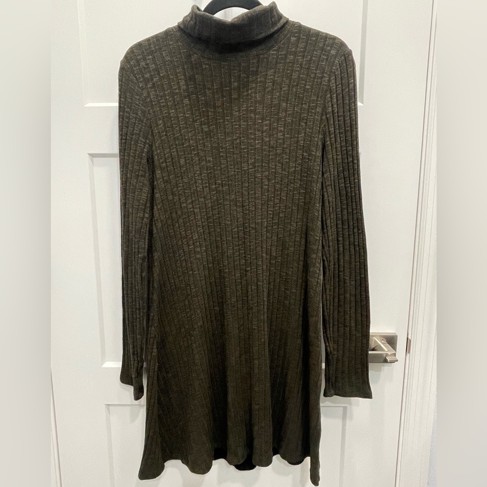 Michael Stars sweater dress. Size Large.